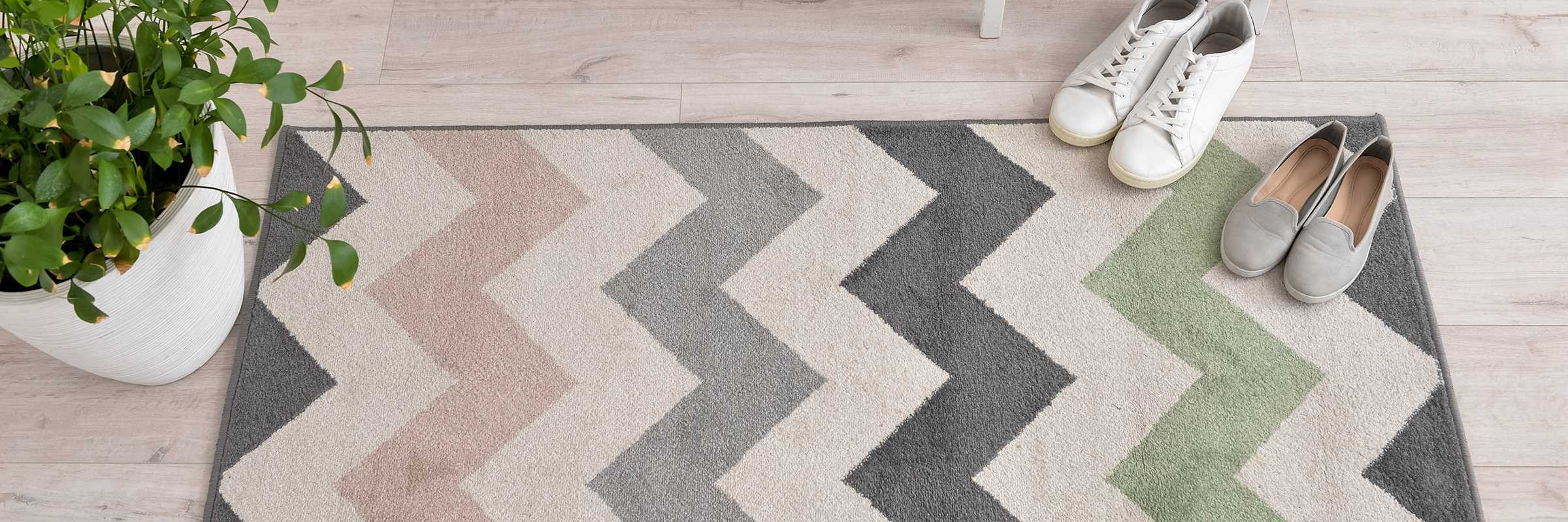 Best time to buy area rugs