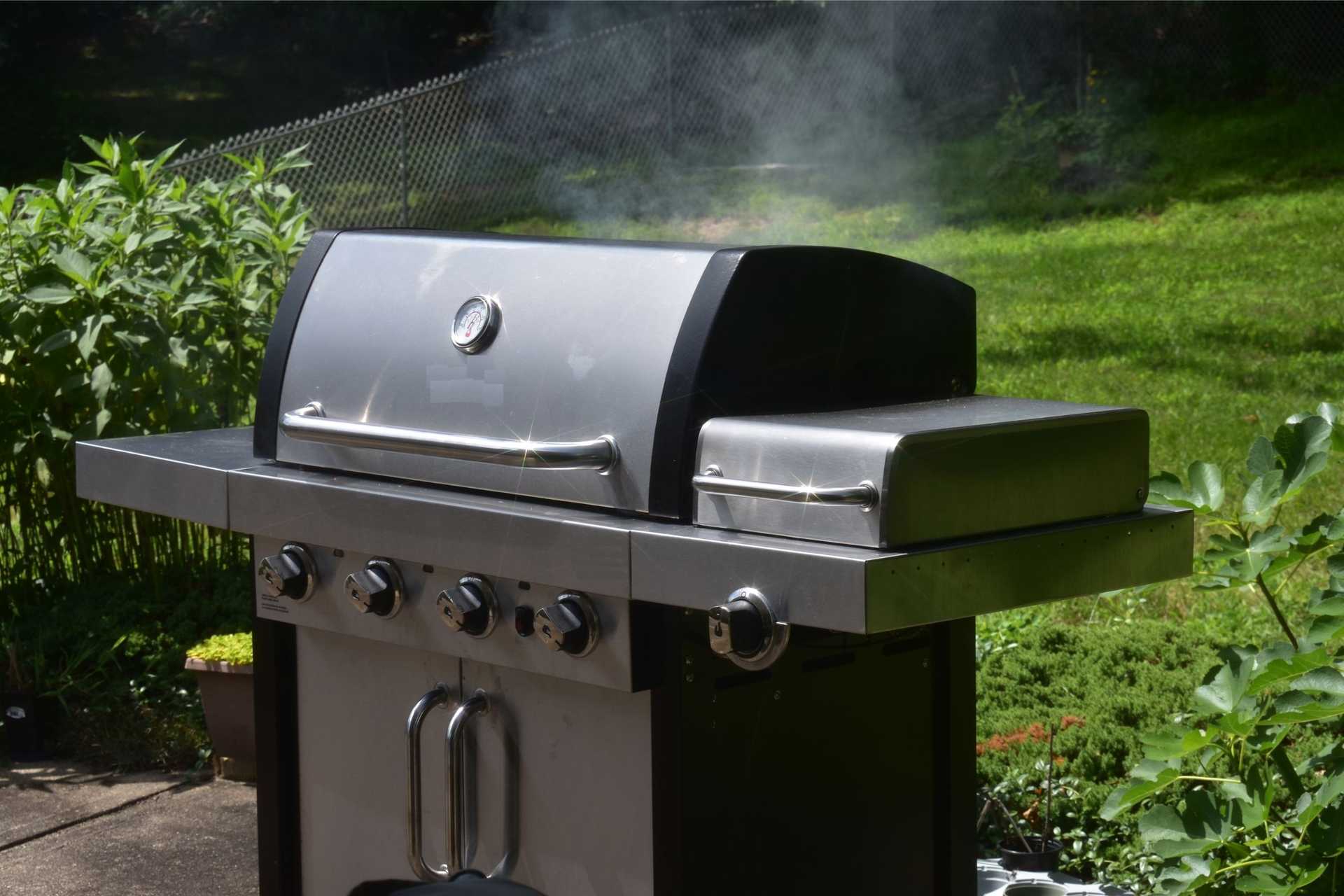 the best time to buy a grill or BBQ