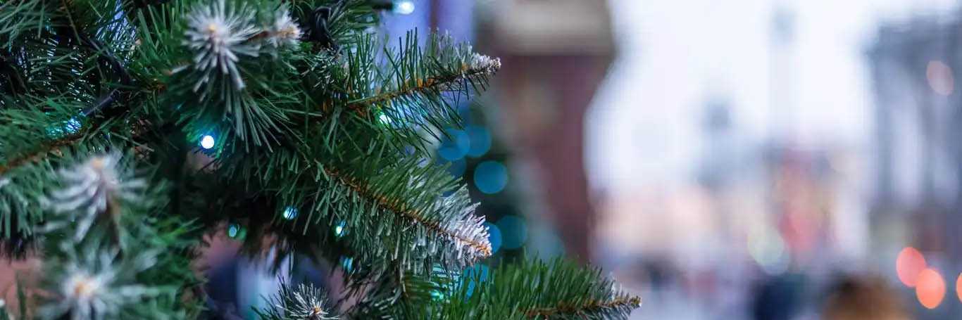 Best time to buy an artificial christmas tree