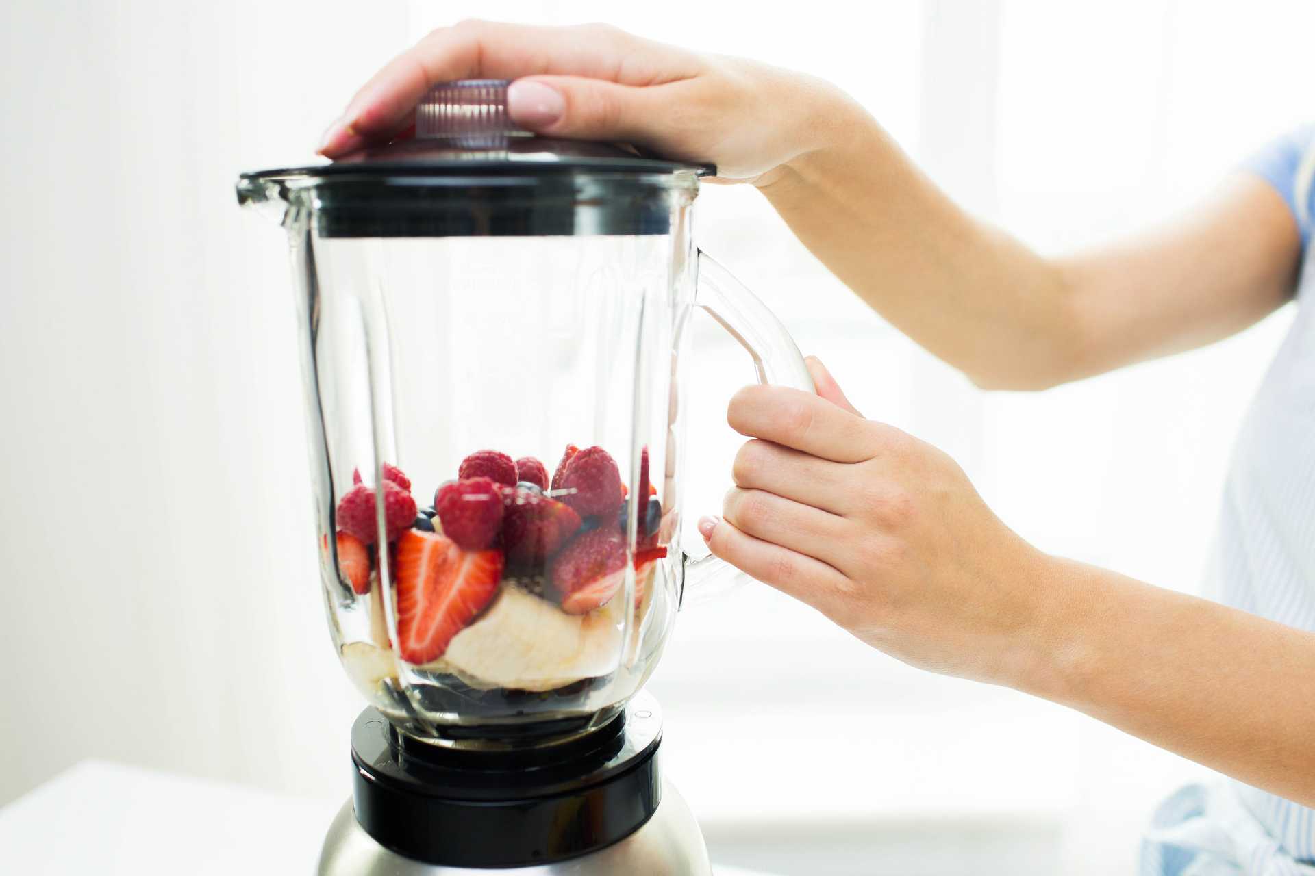 the best time to buy a blender