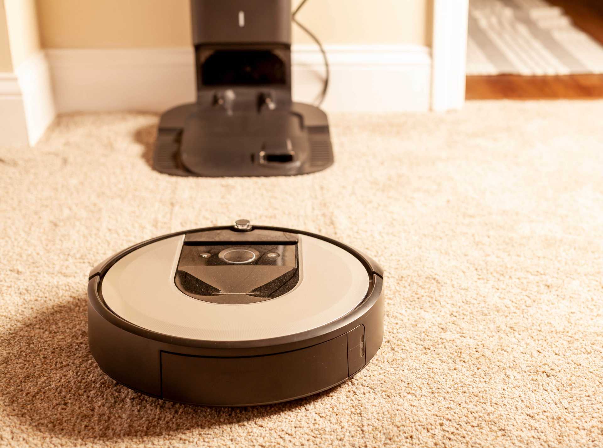 the best time to buy a robot vacuum