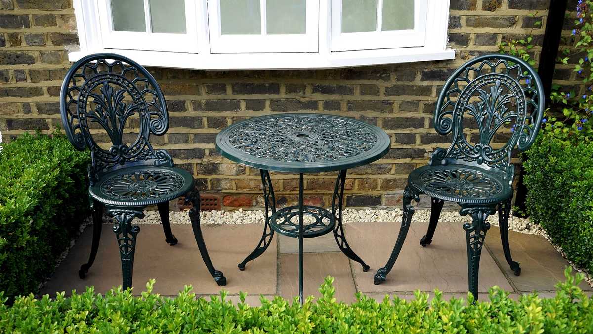 Simple bistro table and chairs.