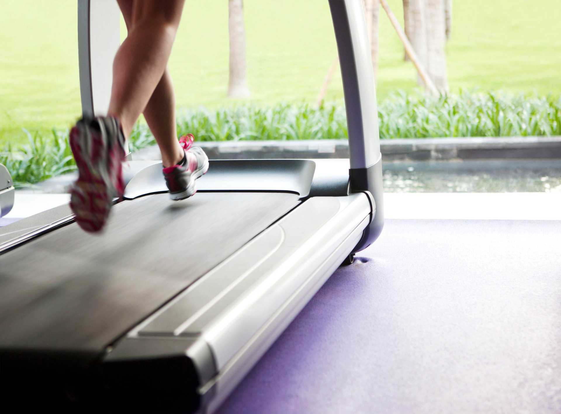 the best time to buy a treadmill