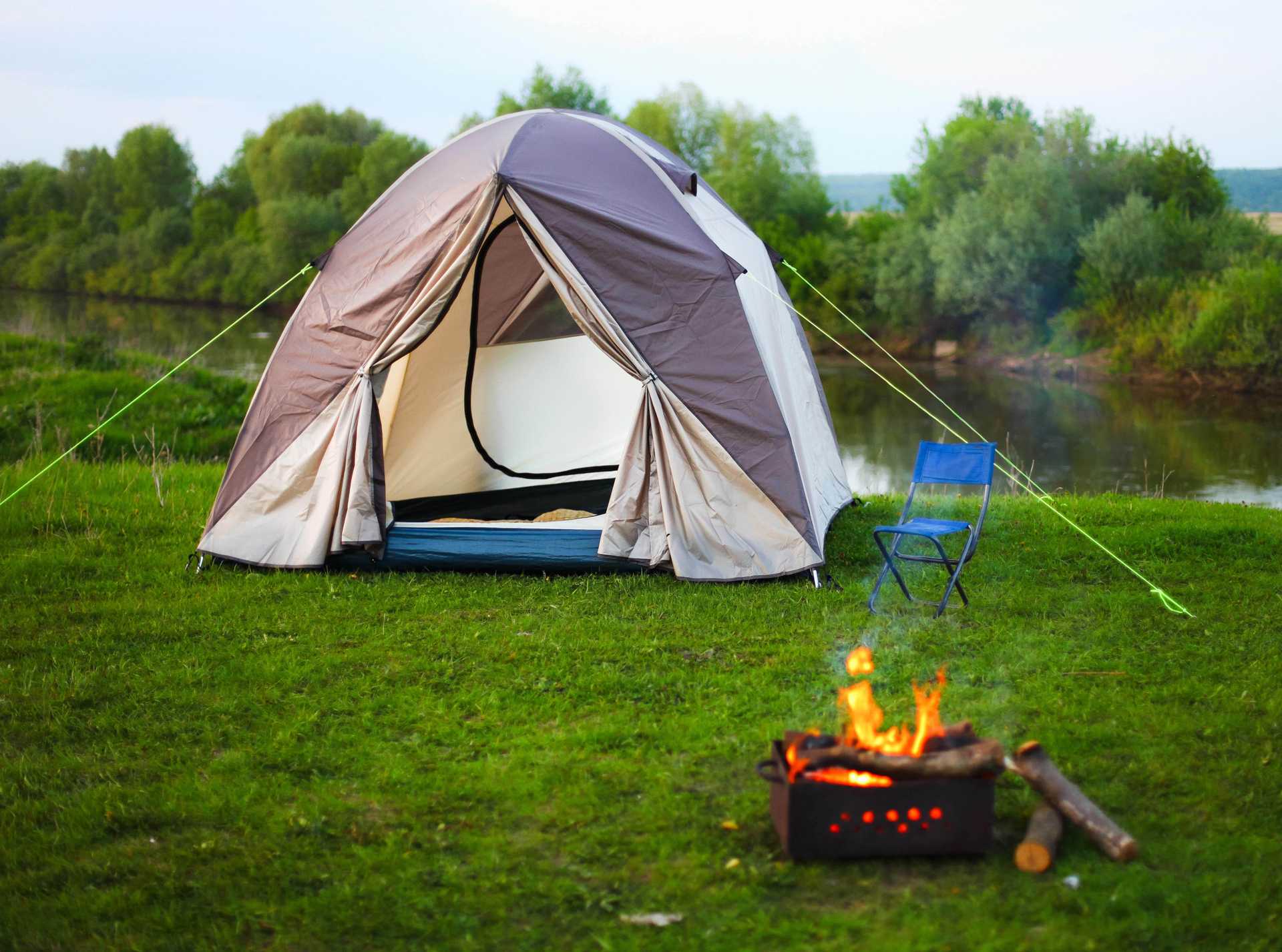 the best time to buy a tent